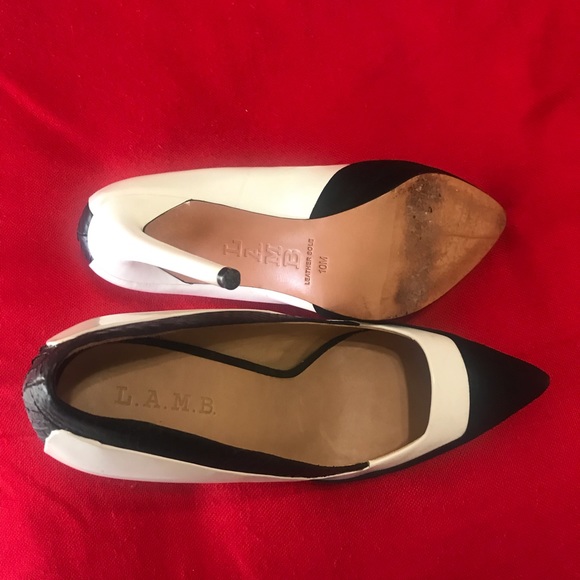 Black And White L.A.M.B. Pumps Shoe - Picture 5 of 9